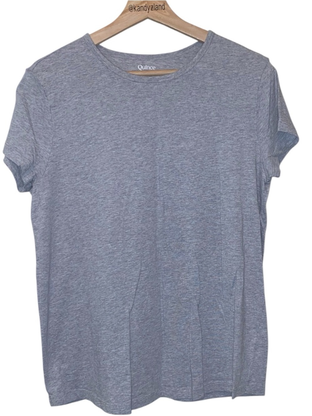 QUINCE Women’s Simple Gray Tee